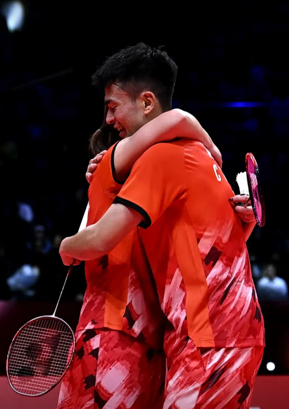 开云体育官网-中国队轻取日本队，郑思维点燃赛场