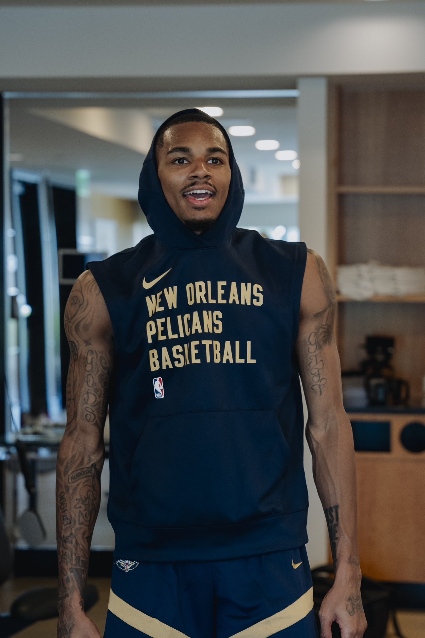 鹈鹕绝杀独行侠，锡安惊艳四座