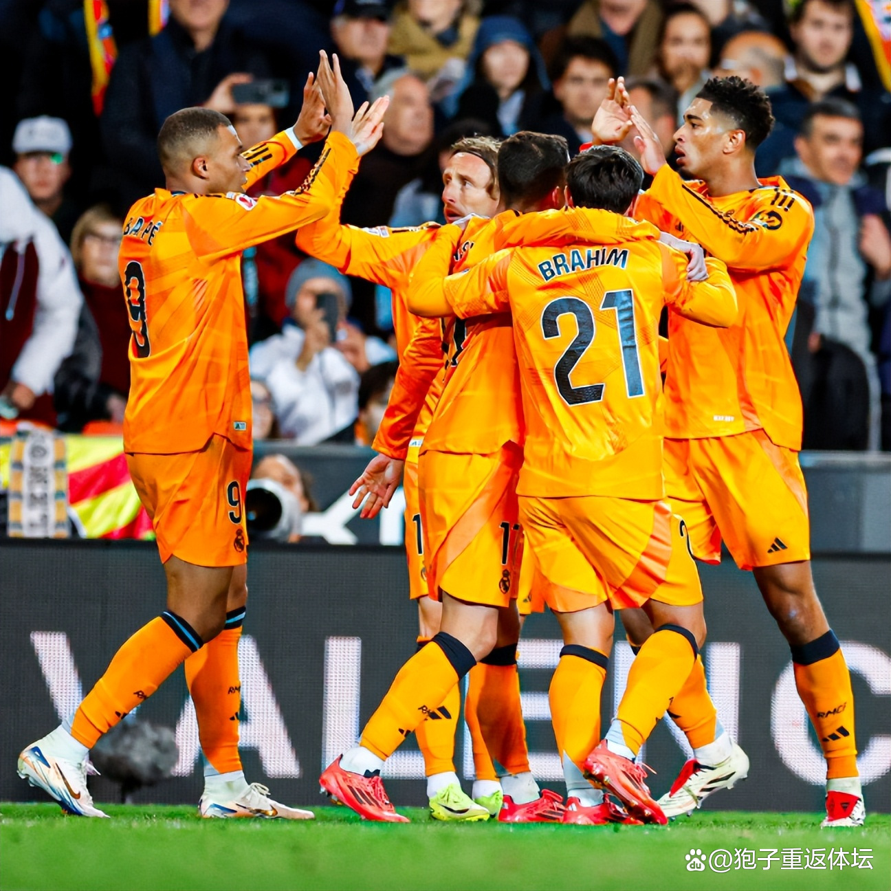 开云体育中国-皇马横扫比利时，皮克点燃赛场