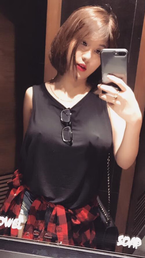 尼罗河封印雷鬼旋律，当埃及用金字塔的耐心，在绿茵场压制了短跑王国的闪电